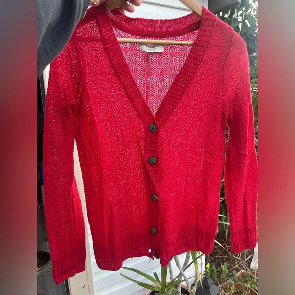 Sonoma Cardigan button closure size small  
Red - Picture 2 of 6